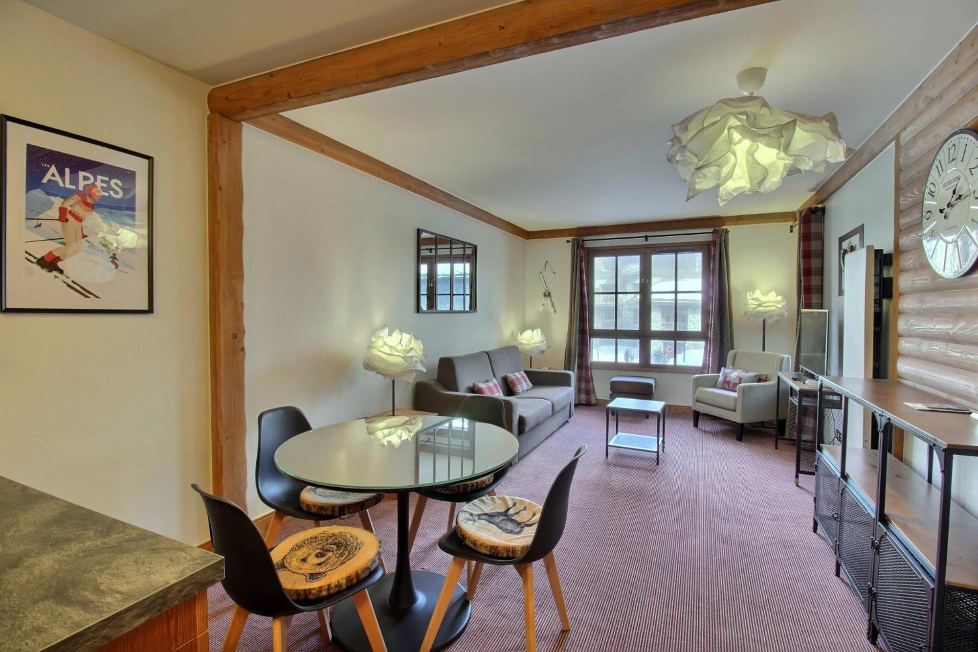 Arc 1950 - Appartement Moderne - Sauna Hammam Jacuzzi - 4 Personnes Les Arcs  エクステリア 写真